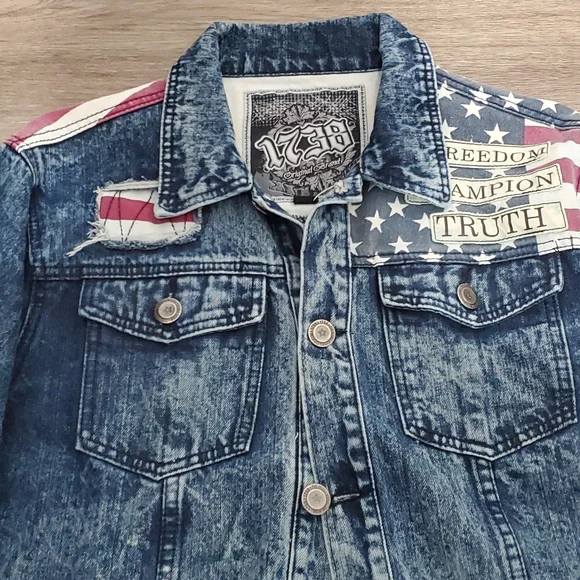Men's Vintage Denim Jean Jacket - Picture 7 of 14